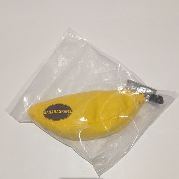 44. Bananagrams Anagram Word Game Christmas Holiday Birthday Gift NWT - Picture 3 of 4